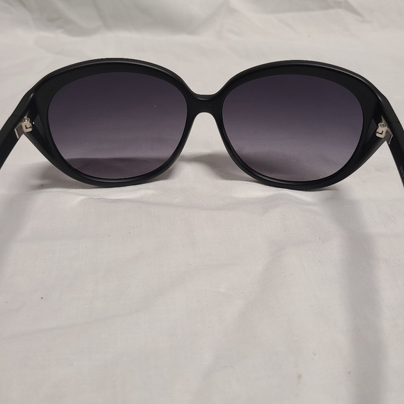 Just Cavalli Gradient Sunglasses - Picture 3 of 9